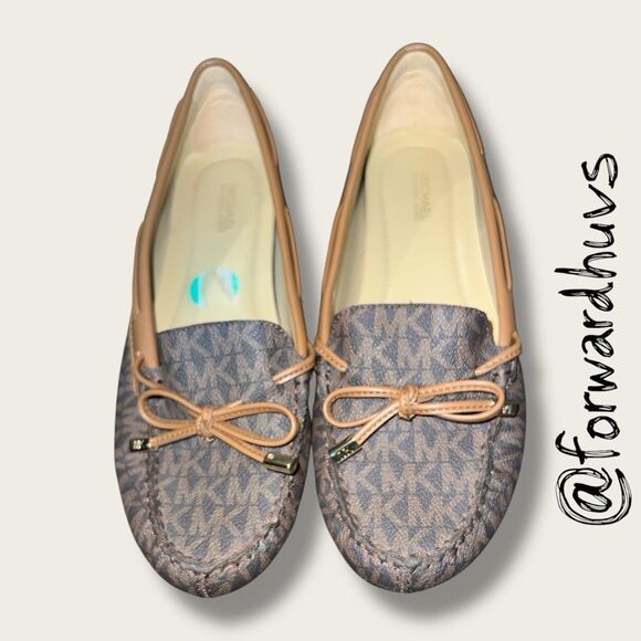MICHAEL Michael Kors Sutton Logo Moccasins – Size 8 - Picture 1 of 8